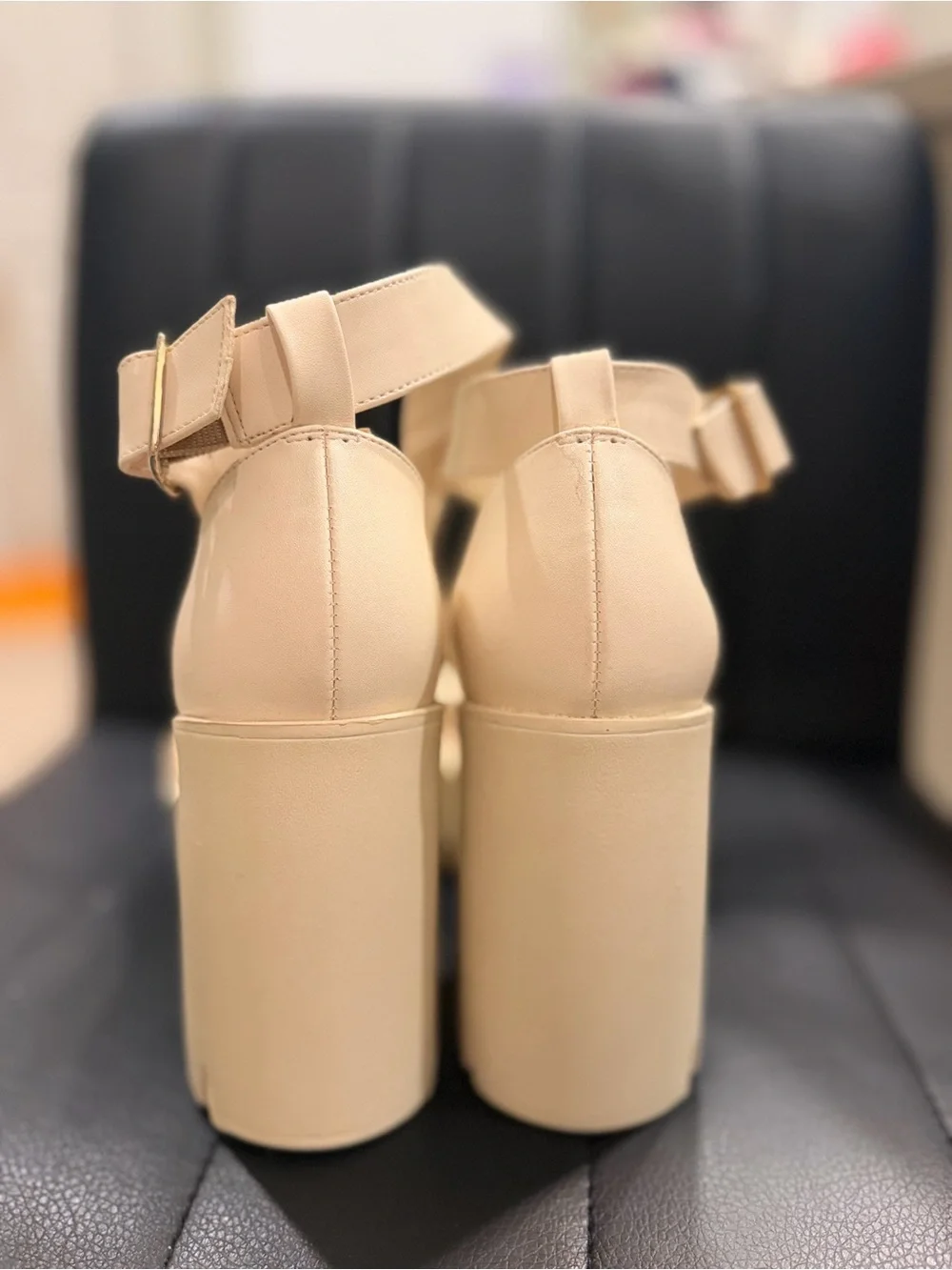 ANDREA FENZI bold platform